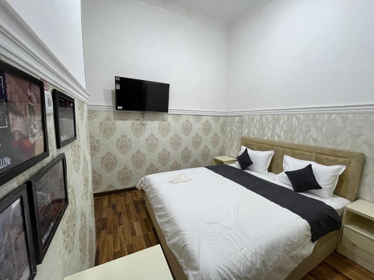 Home Alone Hotel Tashkent Exterior photo