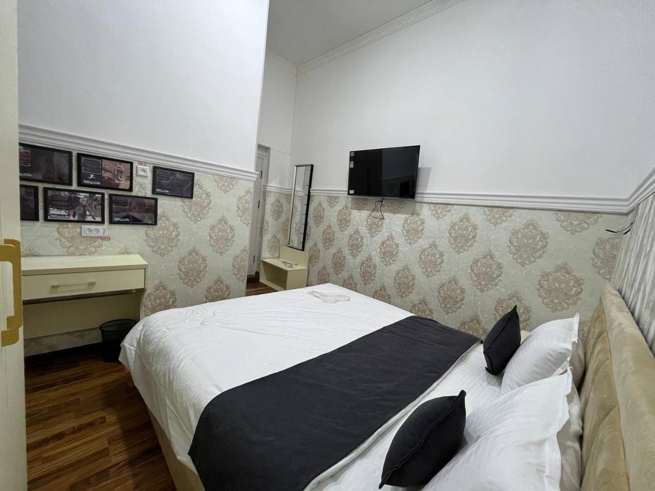 Home Alone Hotel Tashkent Exterior photo