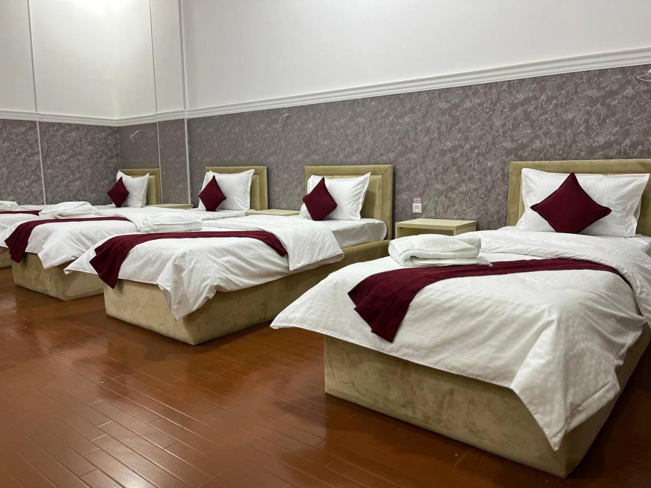 Home Alone Hotel Tashkent Exterior photo